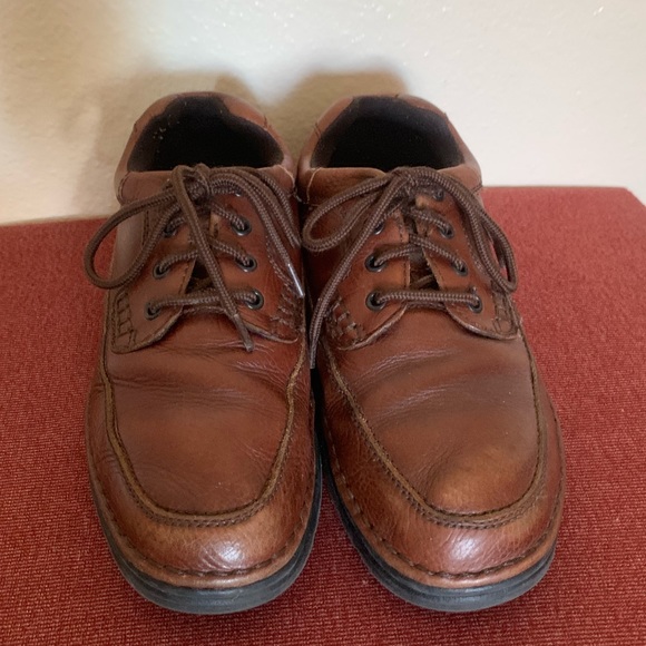 Nunn Bush Other - NUNN BUSH-Genuine Leather shoes